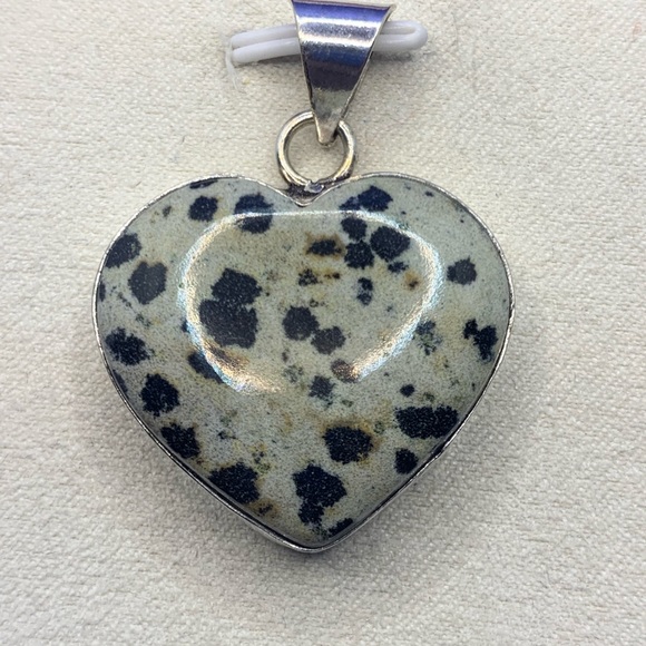 Sweet Dalmatian Stone Heart Pendant! .925 Sterling Silver Overlay - Picture 5 of 10